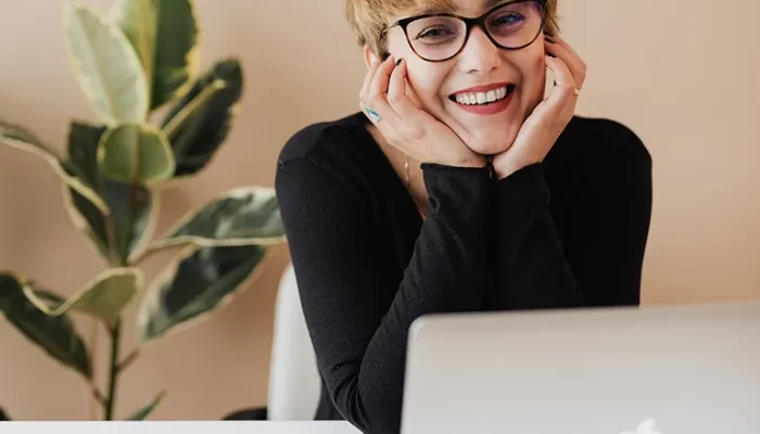 What is the role of an assessor